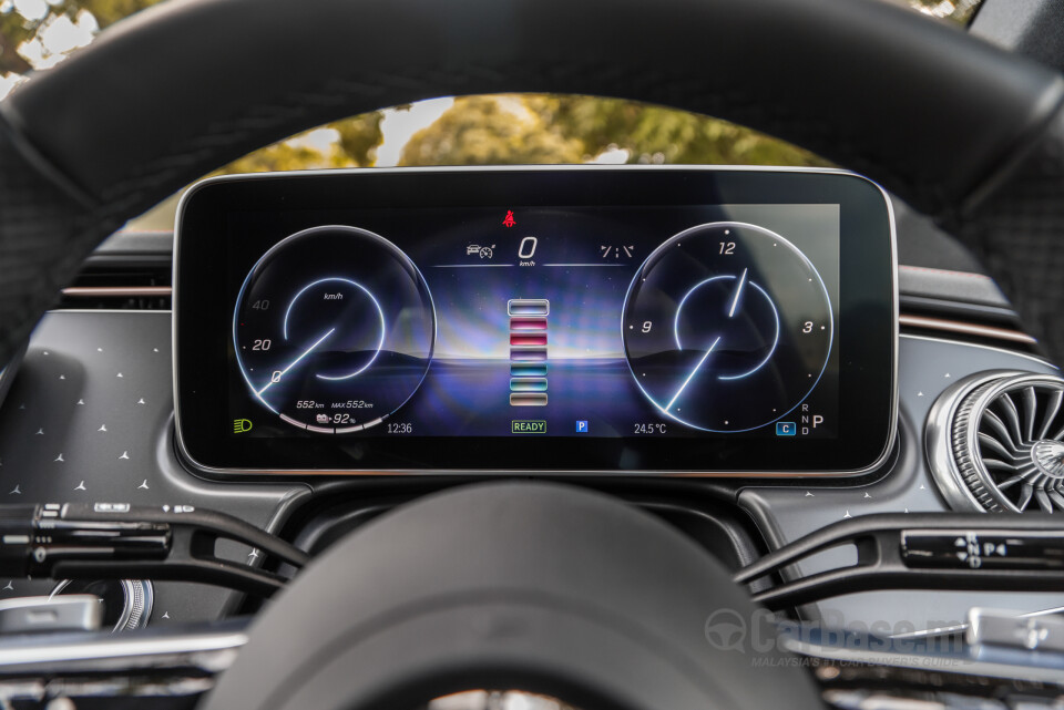 Mercedes-Benz EQE V295 (2022) Interior
