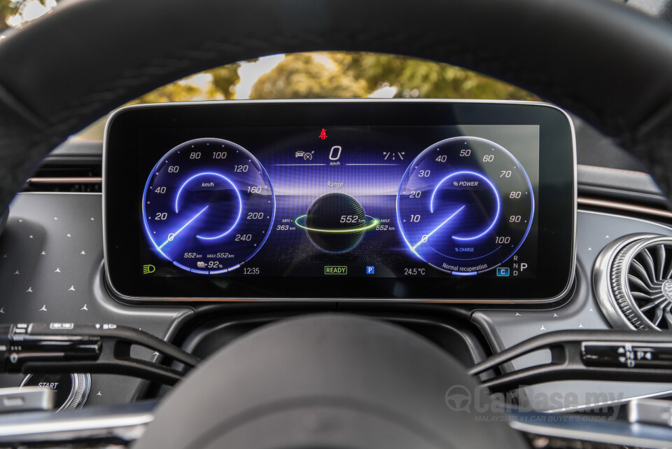 Mercedes-Benz EQE V295 (2022) Interior