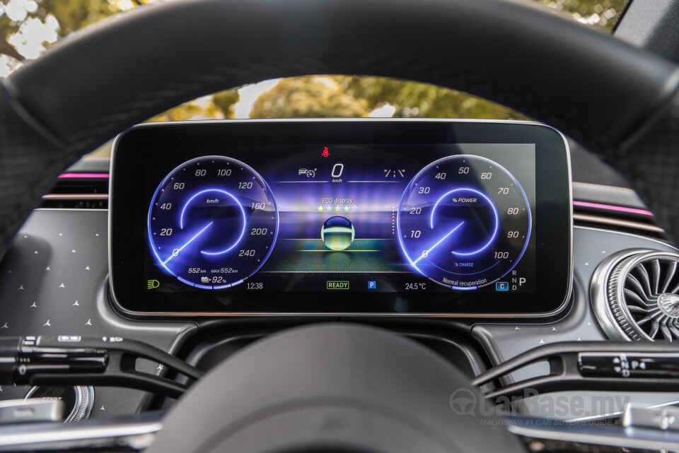 Mercedes-Benz EQE V295 (2022) Interior
