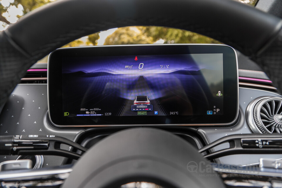 Mercedes-Benz EQE V295 (2022) Interior