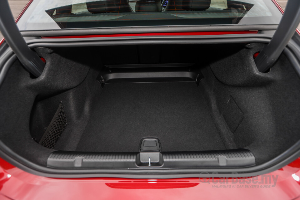 Mercedes-Benz EQE V295 (2022) Interior