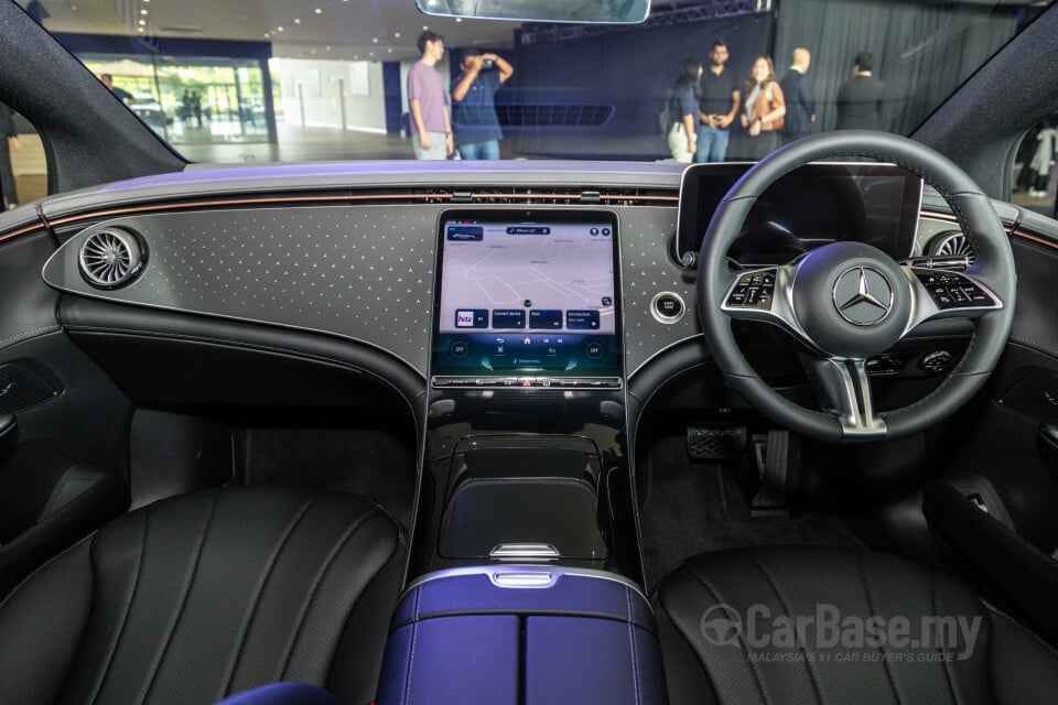 Mercedes-Benz EQE V295 (2022) Interior
