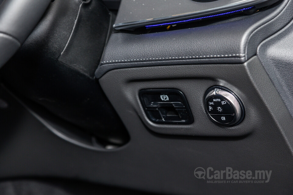 Mercedes-Benz EQE V295 (2022) Interior