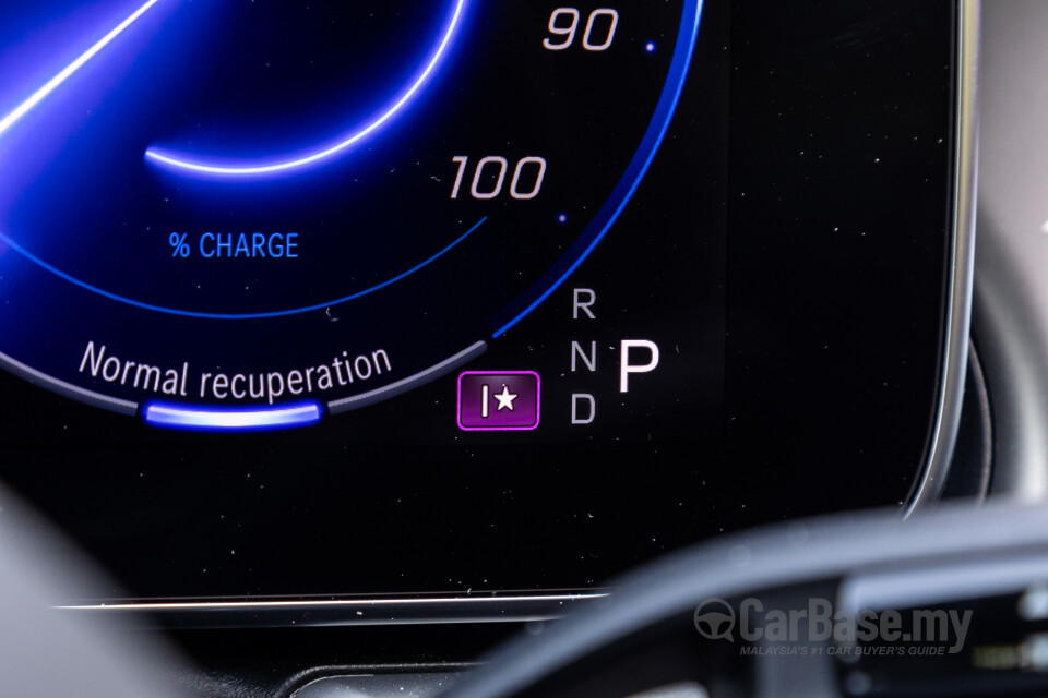 Mercedes-Benz EQE V295 (2022) Interior