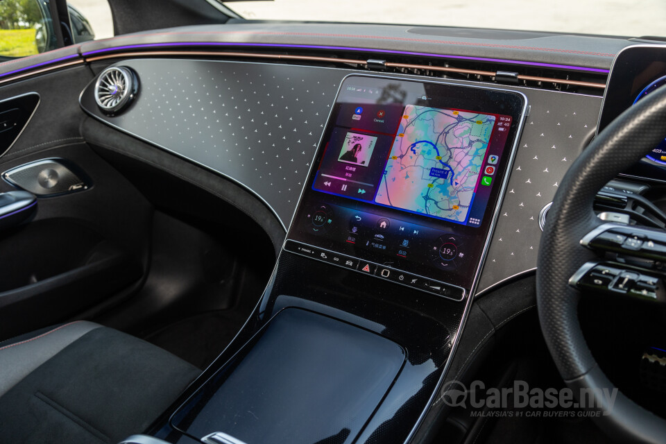 Mercedes-Benz EQE V295 (2022) Interior