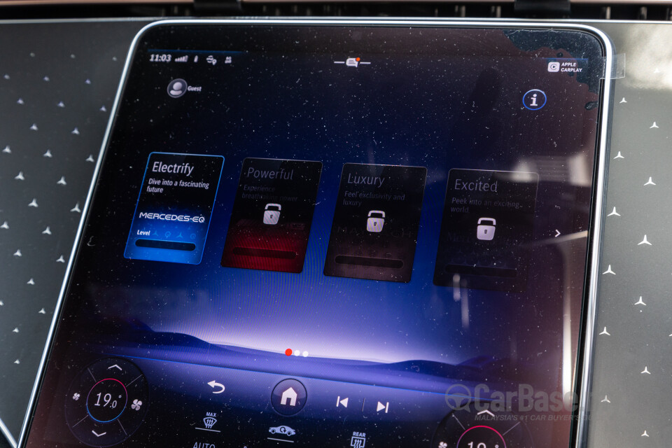 Mercedes-Benz EQE V295 (2022) Interior