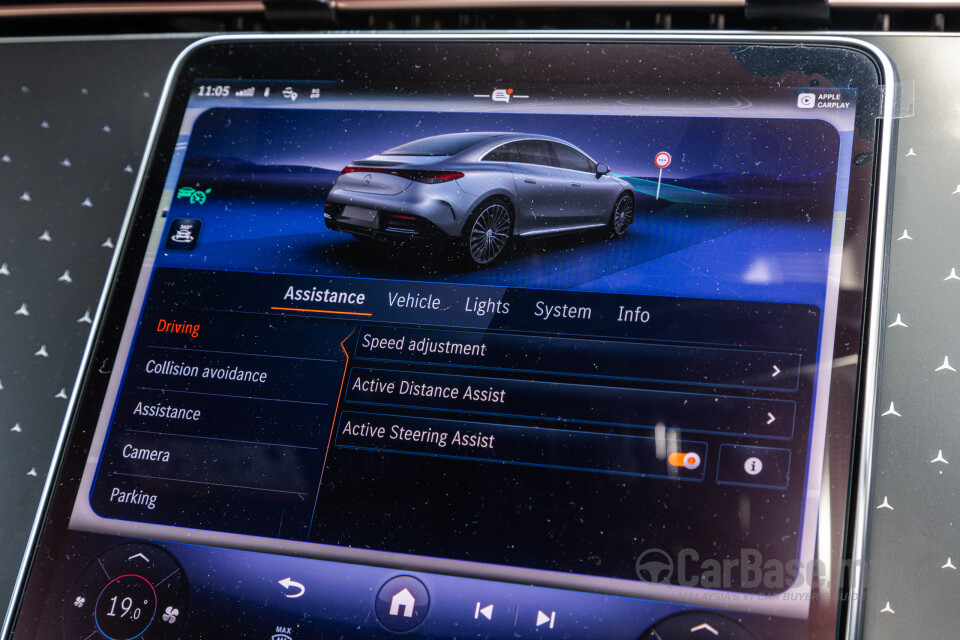 Mercedes-Benz EQE V295 (2022) Interior