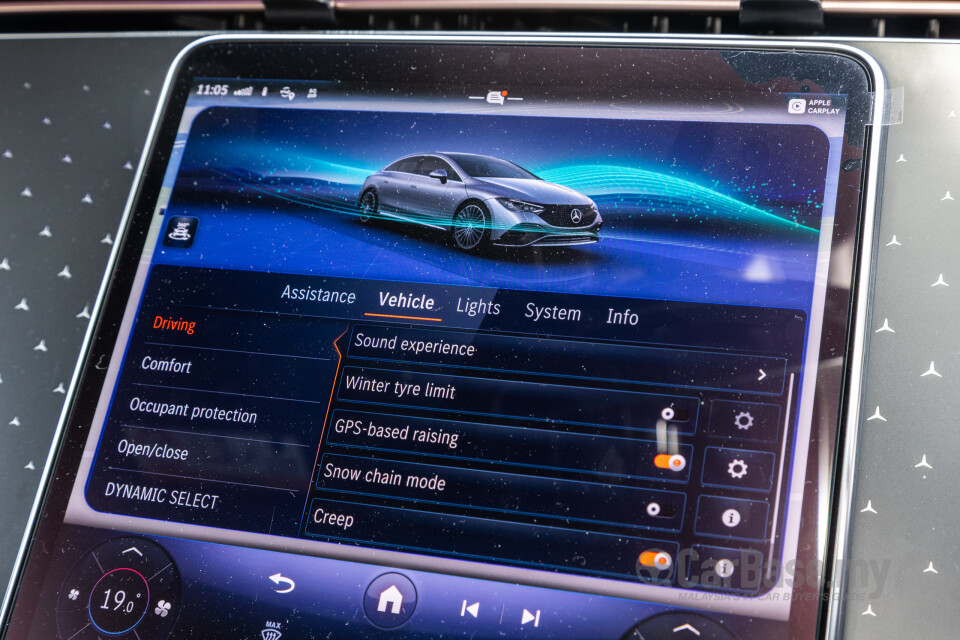 Mercedes-Benz EQE V295 (2022) Interior