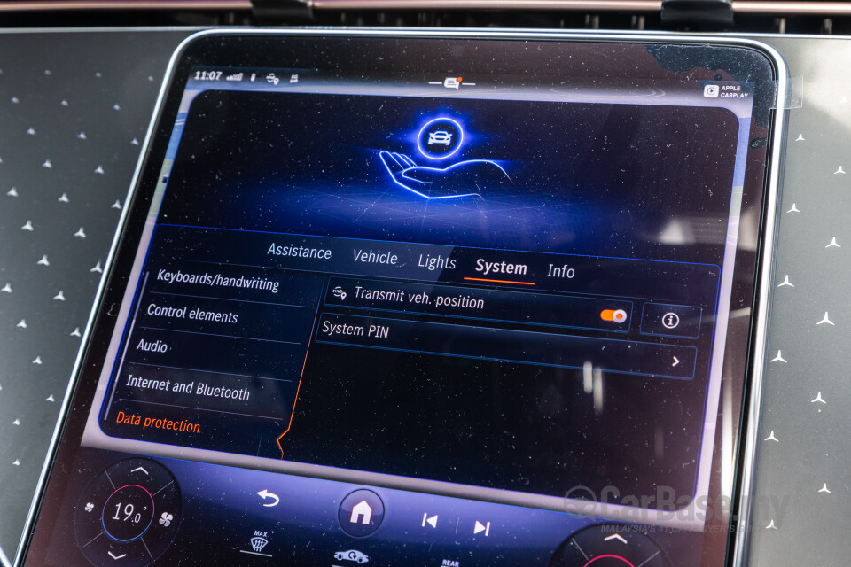 Mercedes-Benz EQE V295 (2022) Interior
