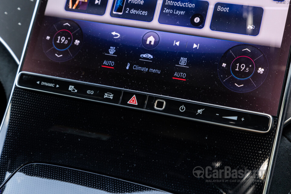 Mercedes-Benz EQE V295 (2022) Interior