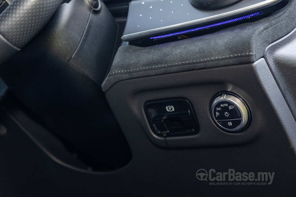 Mercedes-Benz EQE V295 (2022) Interior