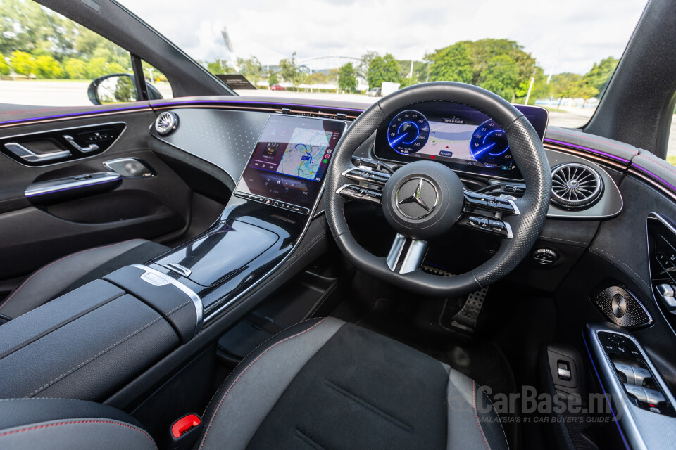 Mercedes-Benz EQE V295 (2022) Interior