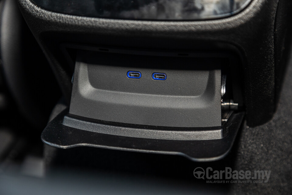 Mercedes-Benz EQE V295 (2022) Interior