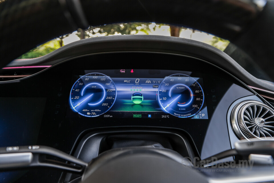 Mercedes-Benz AMG EQS V297 (2023) Interior