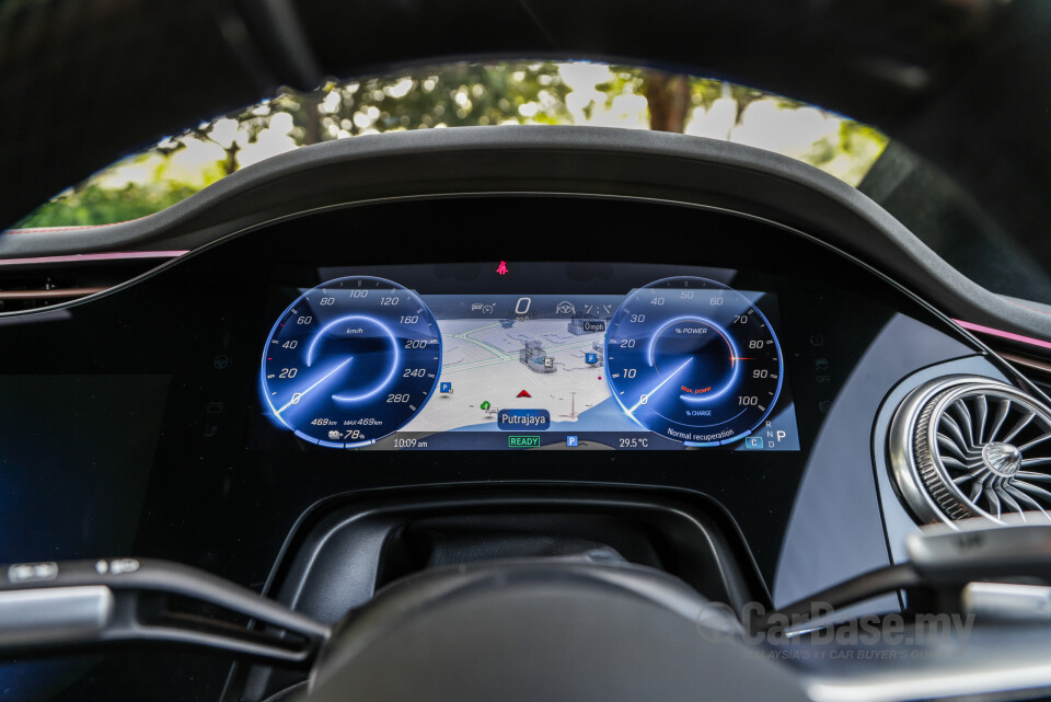Mercedes-Benz AMG EQS V297 (2023) Interior