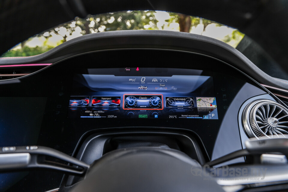Mercedes-Benz AMG EQS V297 (2023) Interior