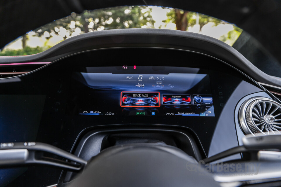 Mercedes-Benz AMG EQS V297 (2023) Interior