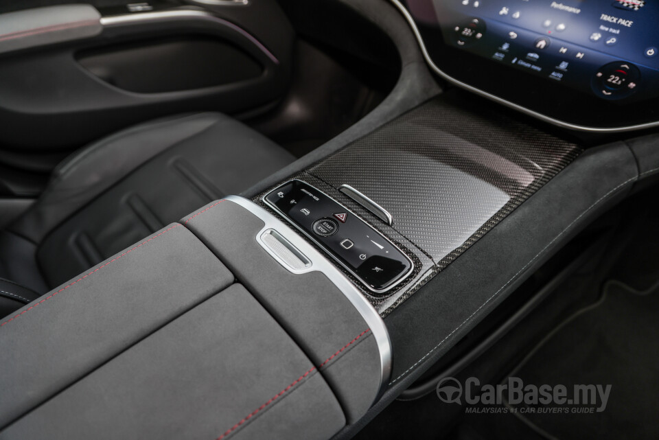 Mercedes-Benz AMG EQS V297 (2023) Interior