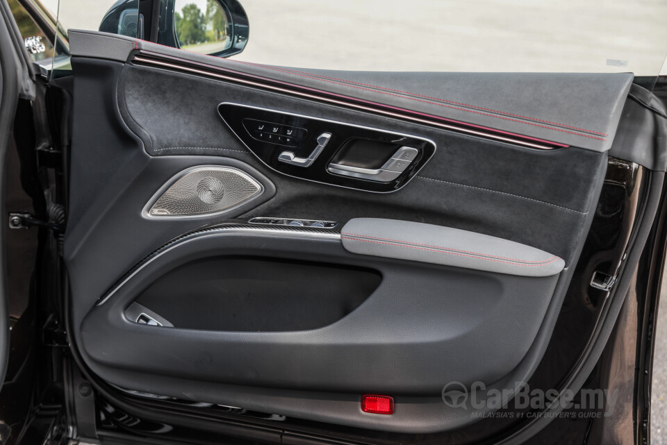 Mercedes-Benz AMG EQS V297 (2023) Interior
