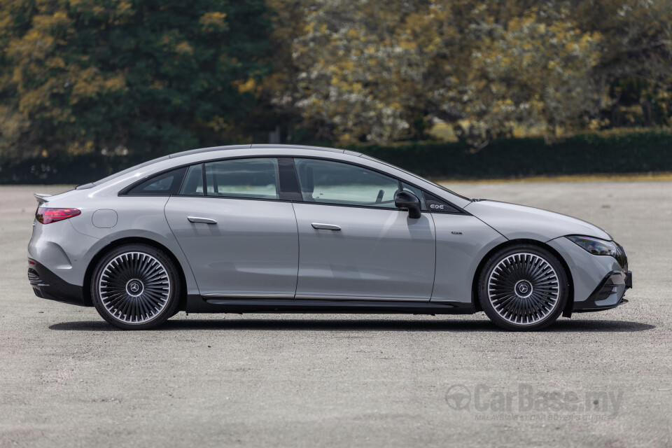 Mercedes-Benz AMG EQE V295 (2023) Exterior