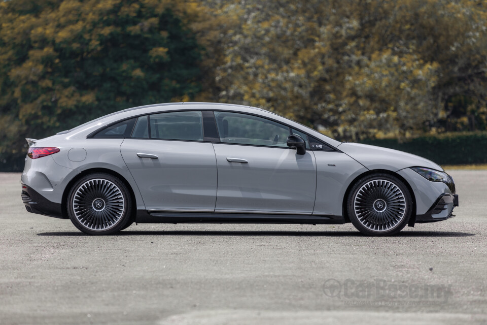 Mercedes-Benz AMG EQE V295 (2023) Exterior