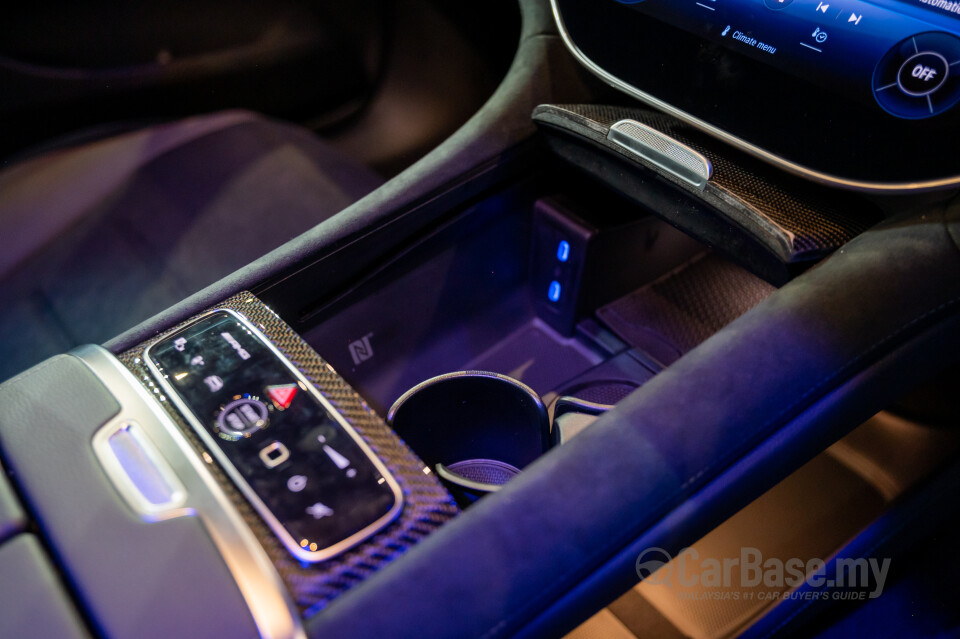 Mercedes-Benz AMG EQE V295 (2023) Interior