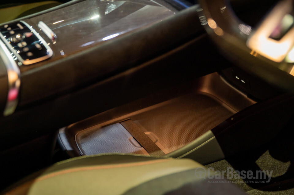 Mercedes-Benz AMG EQE V295 (2023) Interior