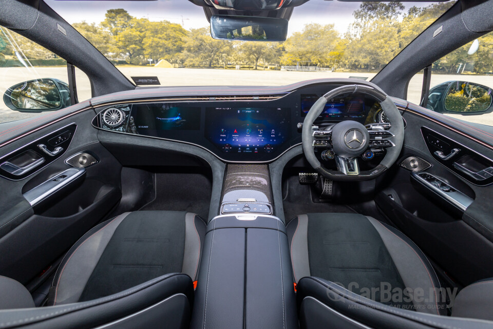 Mercedes-Benz AMG EQE V295 (2023) Interior