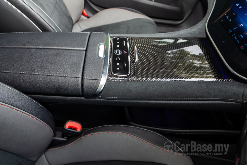Mercedes-Benz AMG EQE V295 (2023) Interior