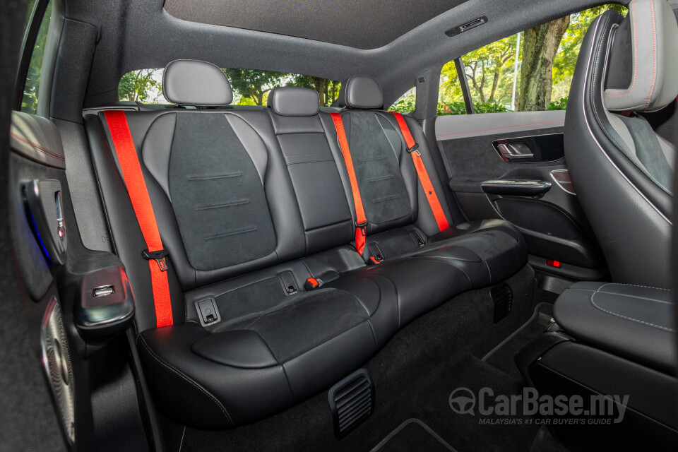 Mercedes-Benz AMG EQE V295 (2023) Interior