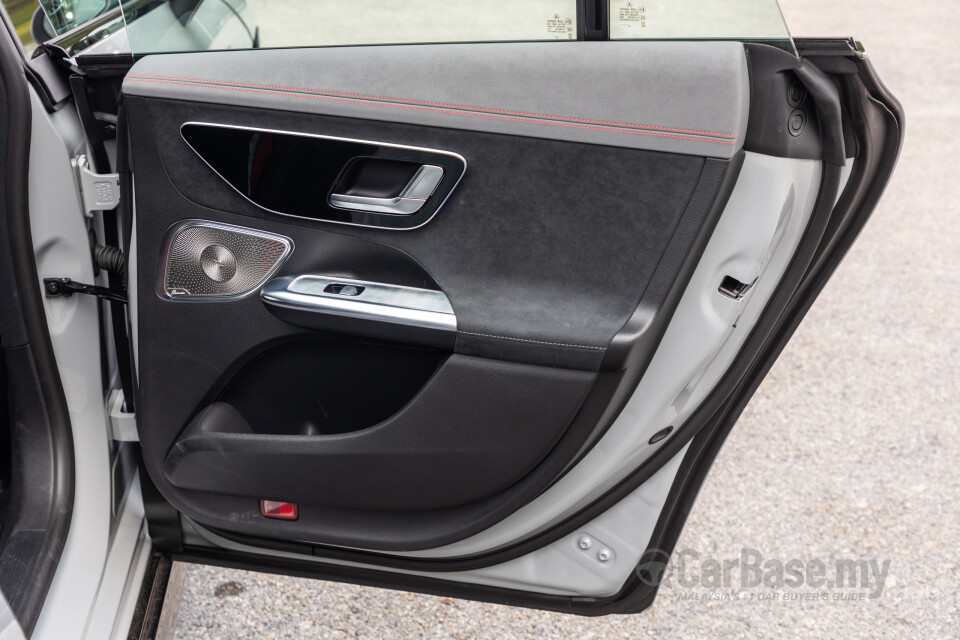 Mercedes-Benz AMG EQE V295 (2023) Interior