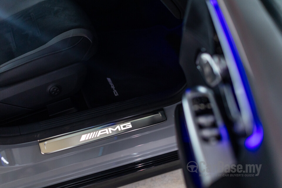Mercedes-Benz AMG EQE V295 (2023) Interior