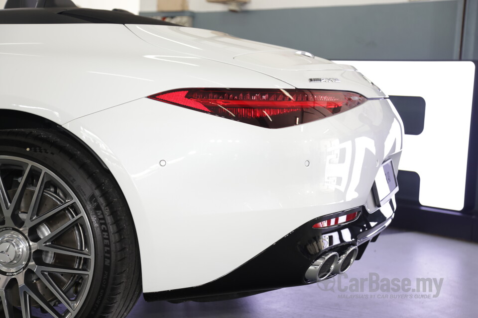 Mercedes-Benz AMG SL R232 (2023) Exterior