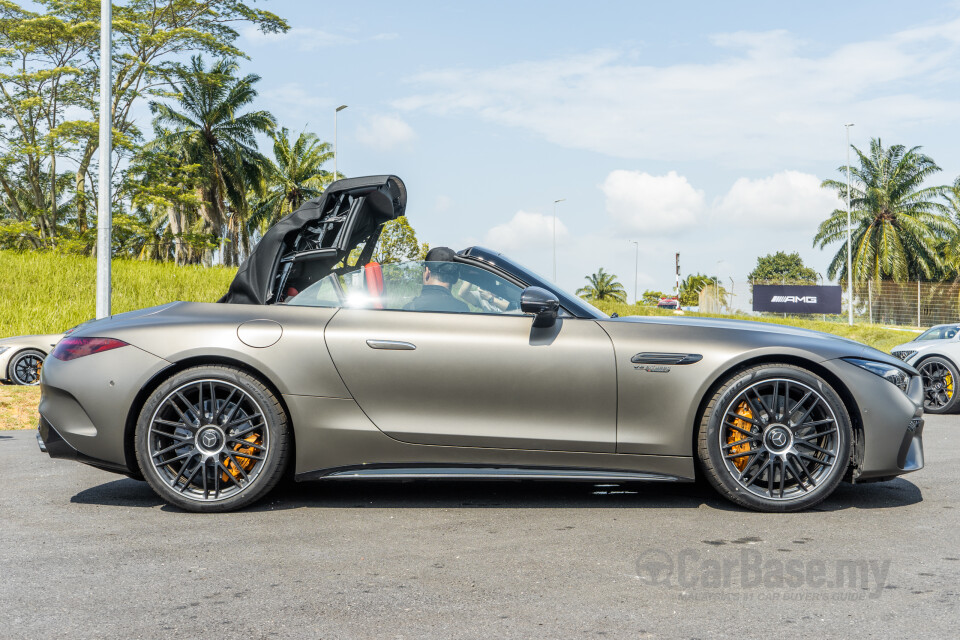Mercedes-Benz AMG SL R232 (2023) Exterior