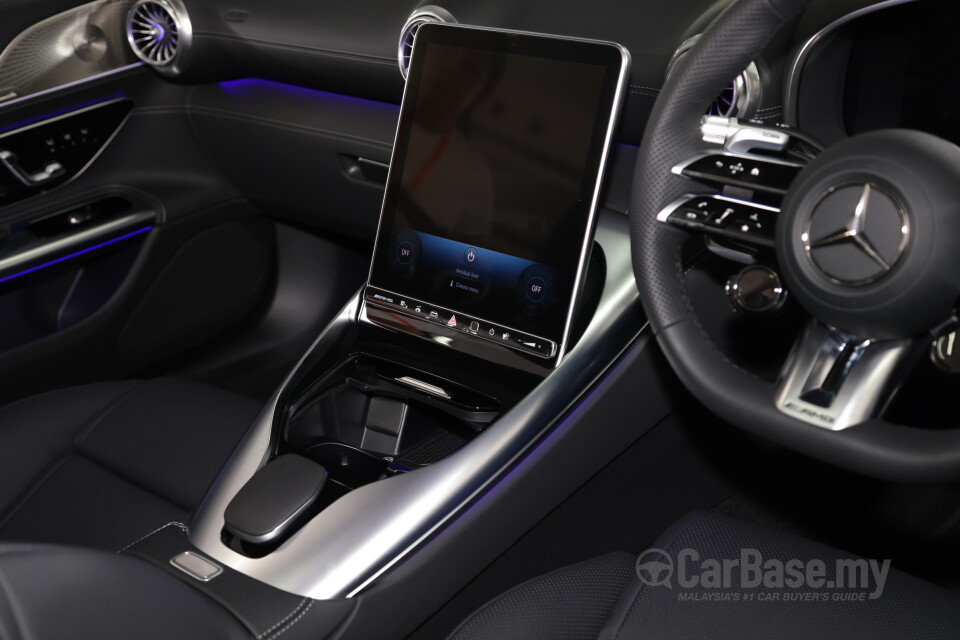 Mercedes-Benz AMG SL R232 (2023) Interior