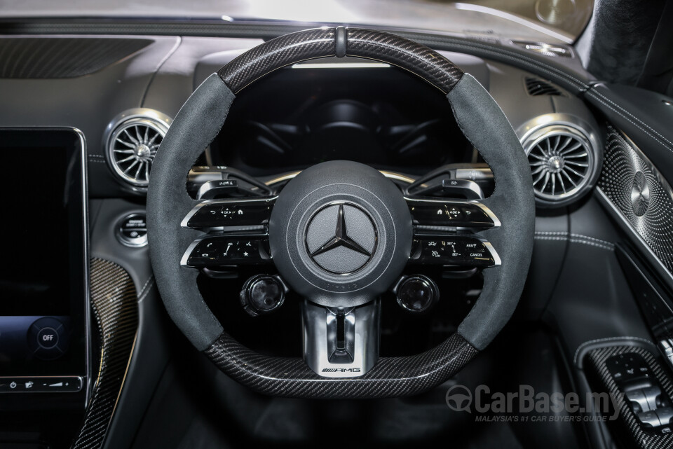 Mercedes-Benz AMG SL R232 (2023) Interior