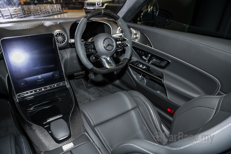 Mercedes-Benz AMG SL R232 (2023) Interior
