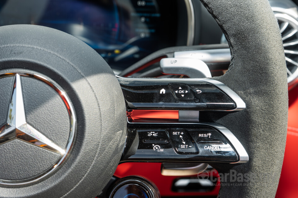 Mercedes-Benz AMG SL R232 (2023) Interior