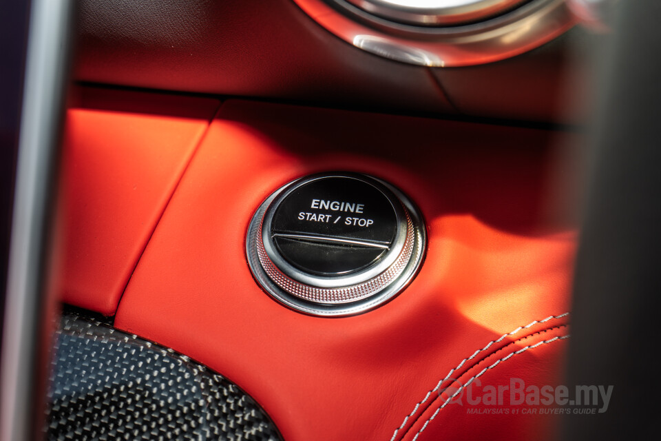 Mercedes-Benz AMG SL R232 (2023) Interior