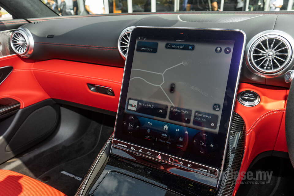 Mercedes-Benz AMG SL R232 (2023) Interior