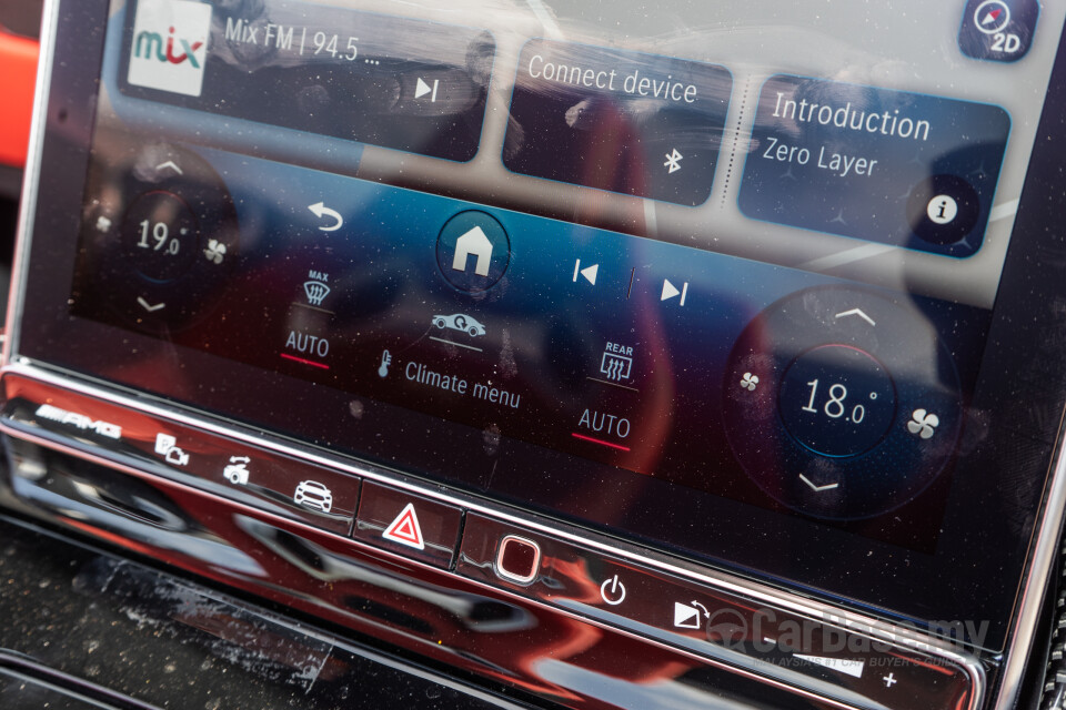 Mercedes-Benz AMG SL R232 (2023) Interior