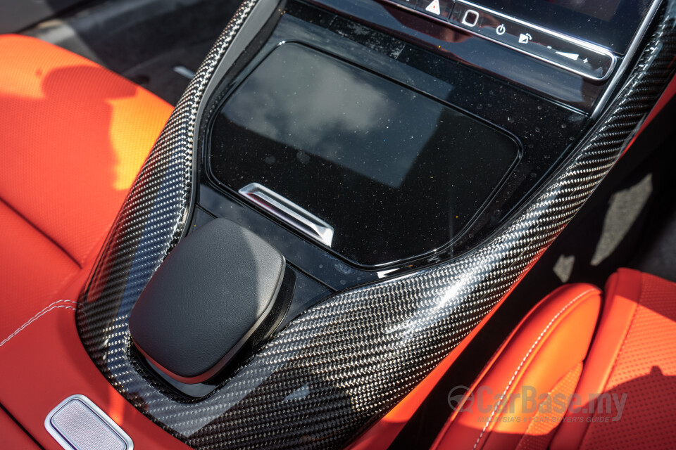 Mercedes-Benz AMG SL R232 (2023) Interior