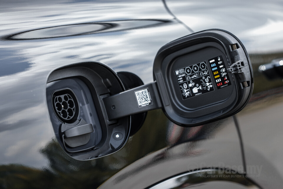 Mercedes-Benz EQS SUV X296 (2023) Exterior