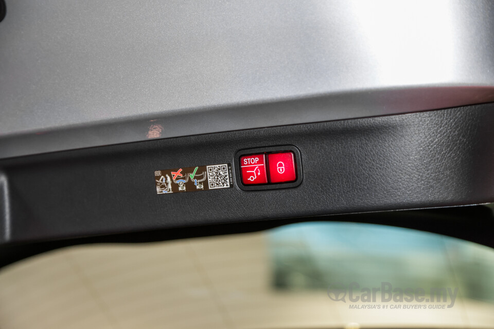 Mercedes-Benz EQS SUV X296 (2023) Interior