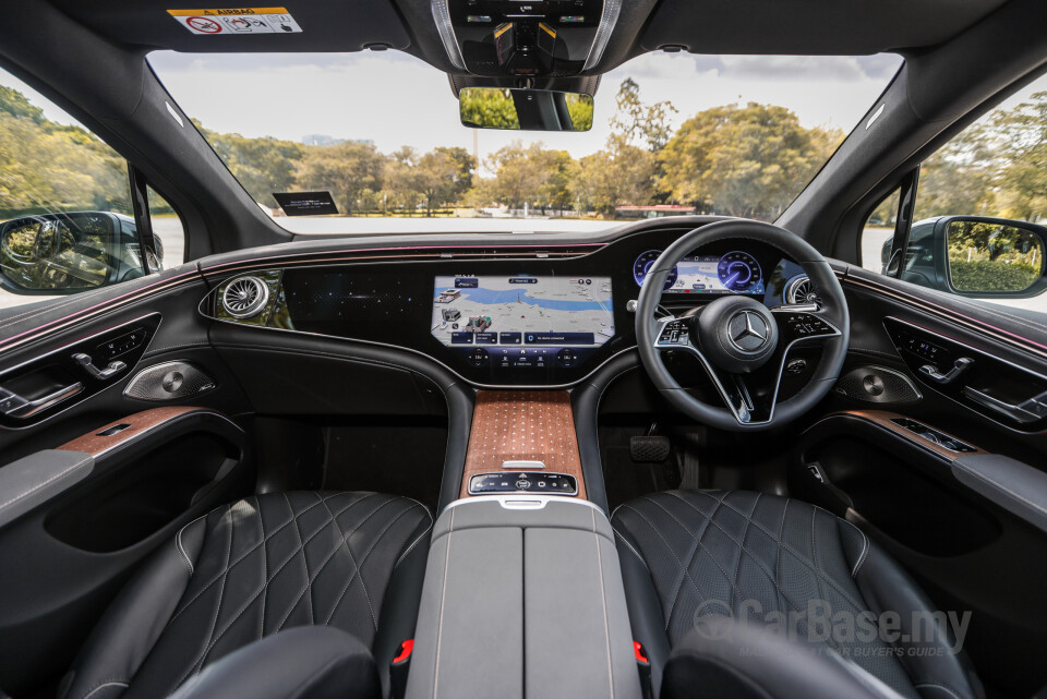 Mercedes-Benz EQS SUV X296 (2023) Interior