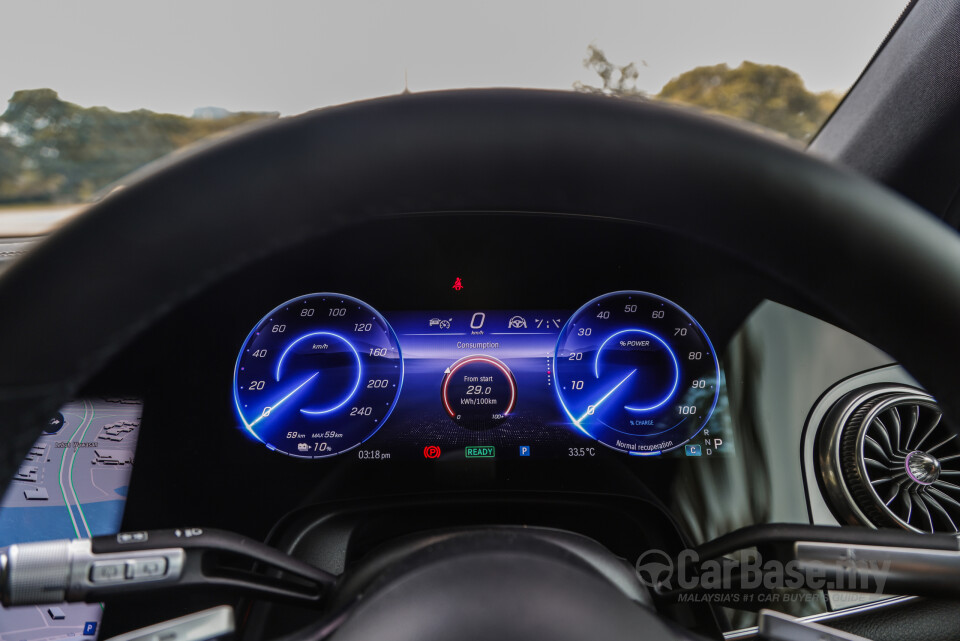 Mercedes-Benz EQS SUV X296 (2023) Interior