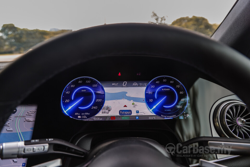Mercedes-Benz EQS SUV X296 (2023) Interior