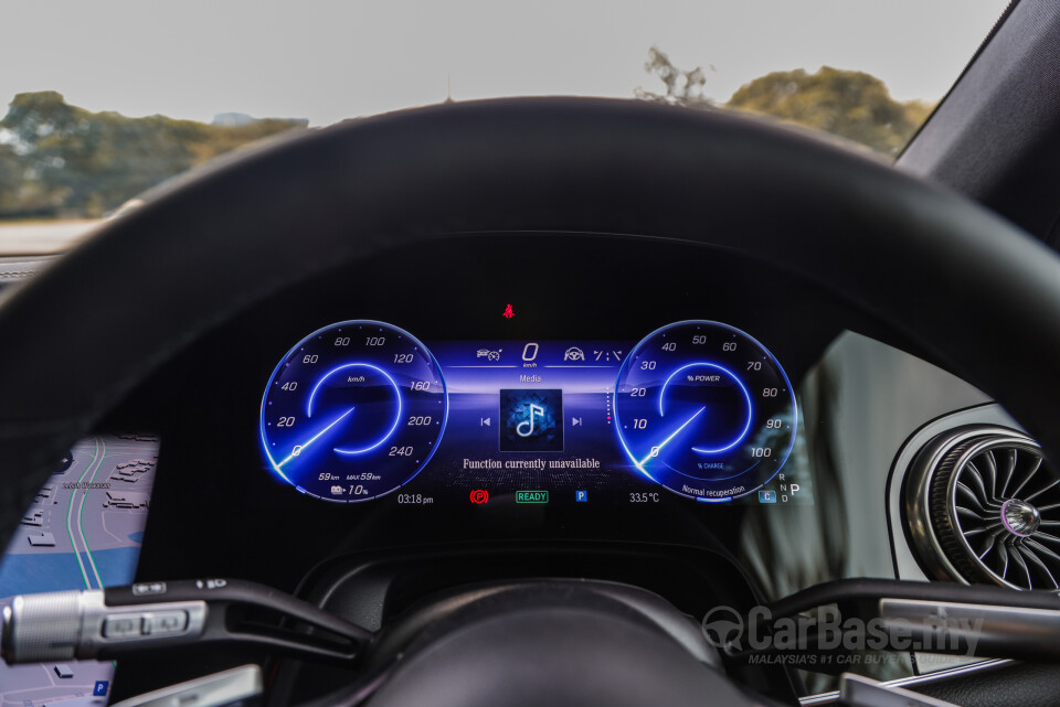 Mercedes-Benz EQS SUV X296 (2023) Interior