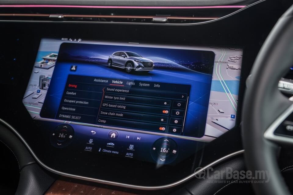 Mercedes-Benz EQS SUV X296 (2023) Interior
