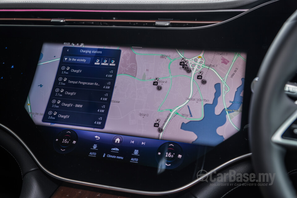 Mercedes-Benz EQS SUV X296 (2023) Interior